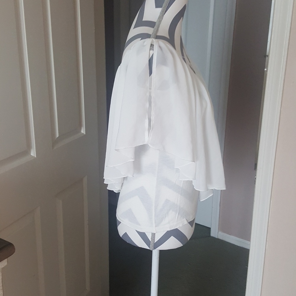 Flutter Top - Picture 4 of 8